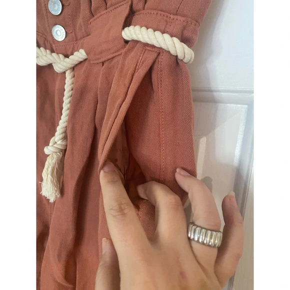 Veronica Beard Karter Pleated Pants - Picture 13 of 14